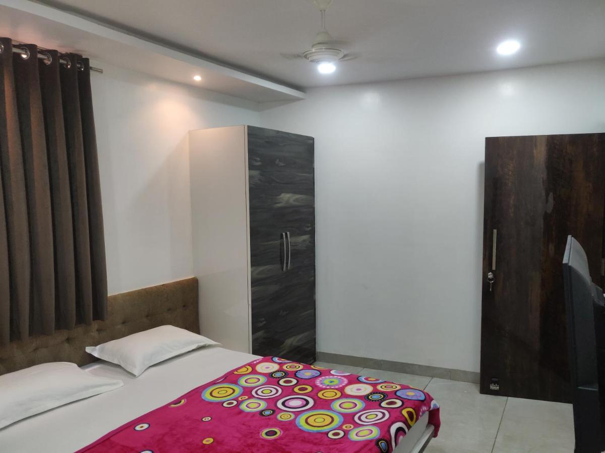 Hotel Rb Palace Indore Extérieur photo